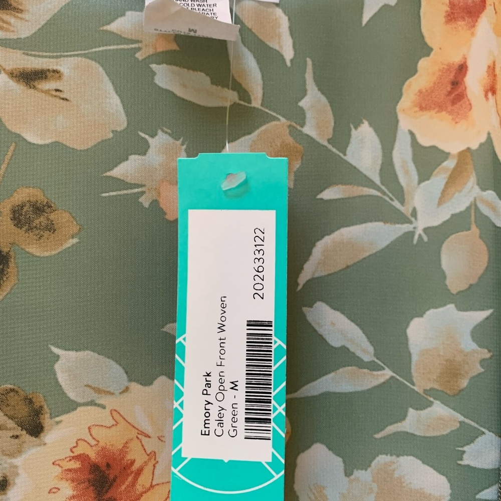 NWT Stitch Fix open front float top